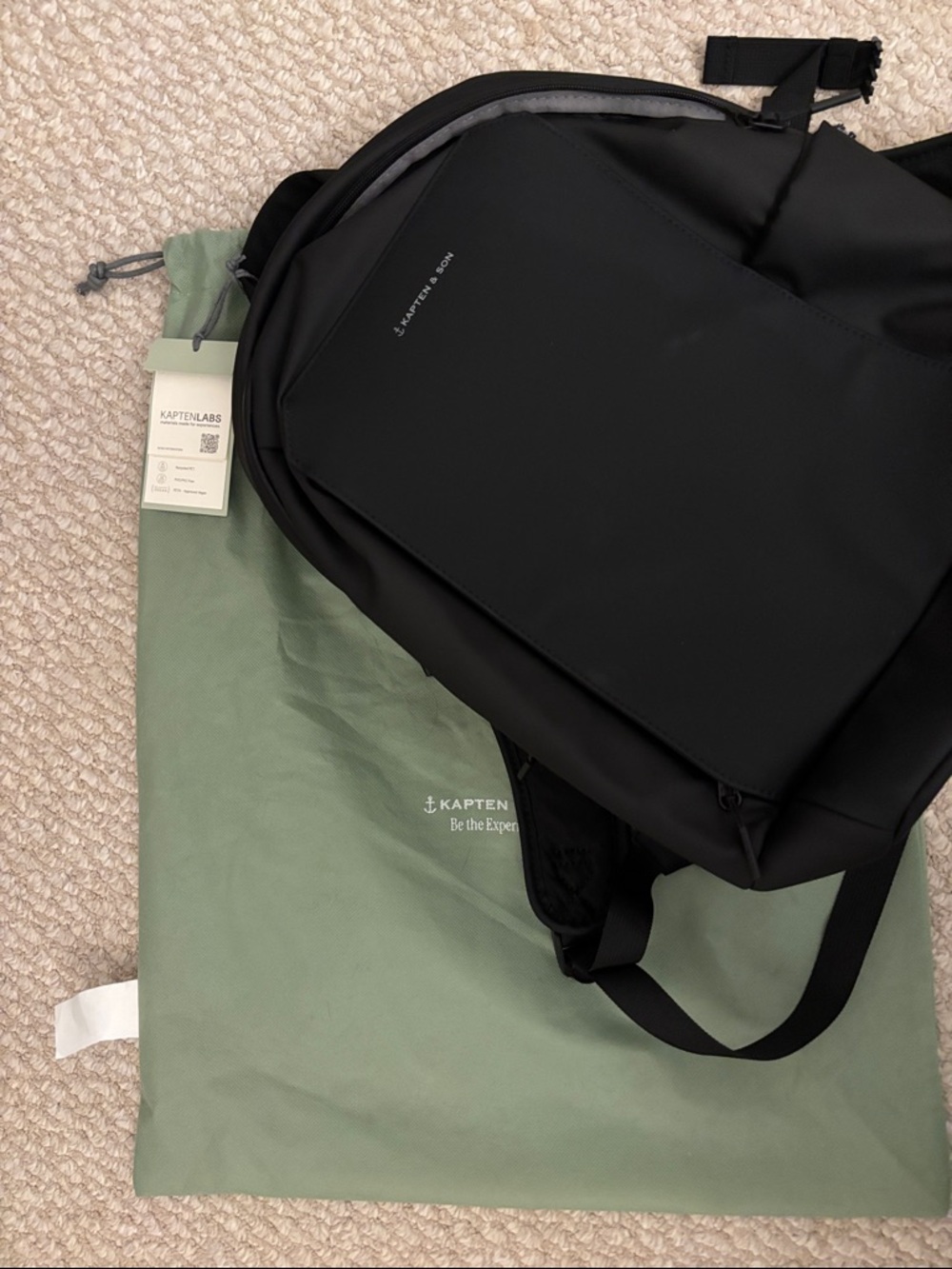 Kapten & Son Backpack - Picture 2 of 9